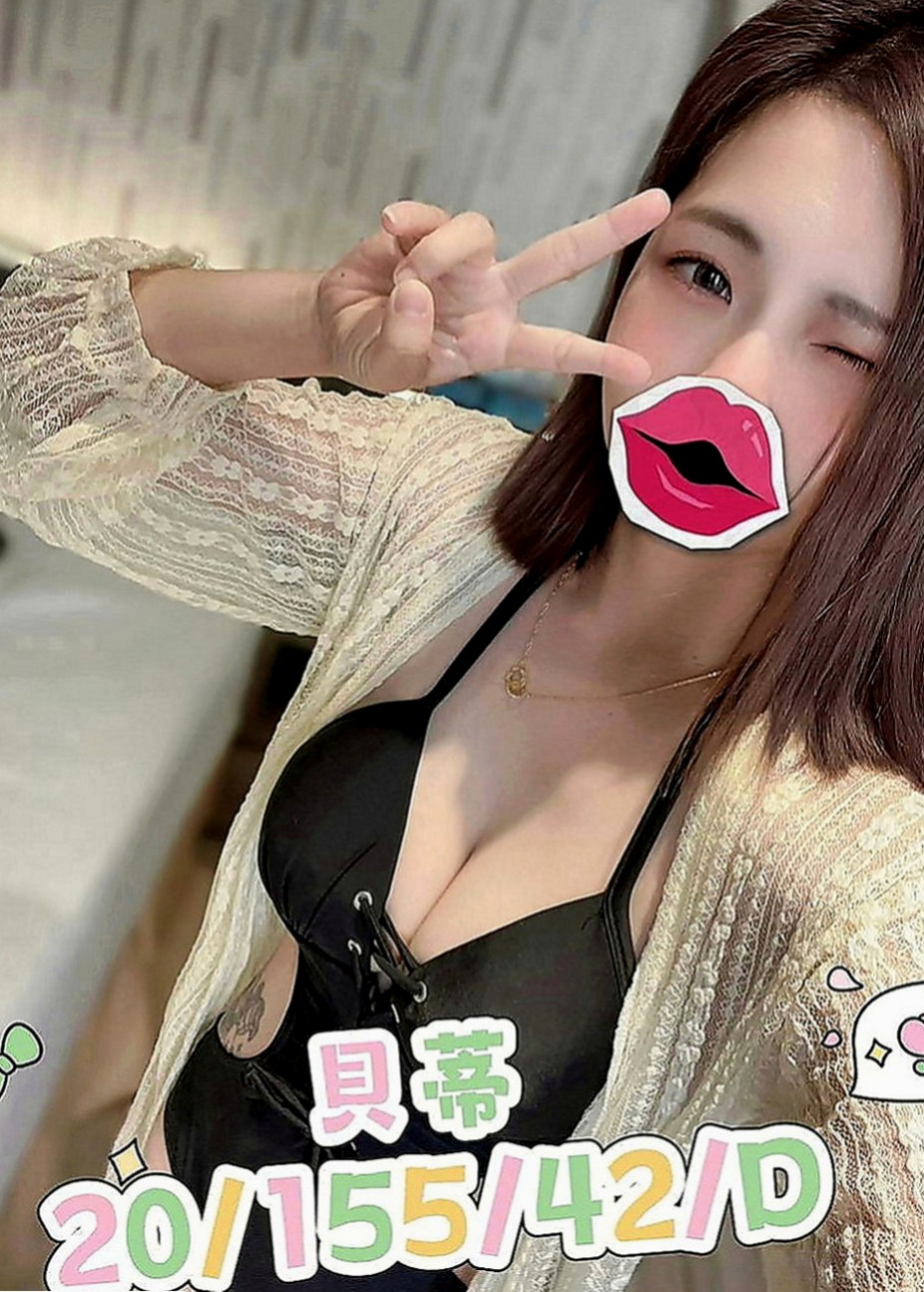 燕巢八大娛樂網：流麗 |在校學妹|167cm|44kg|E罩杯|23歲|剛好在這個饑渴的年紀 是一個奶泡高手 喔